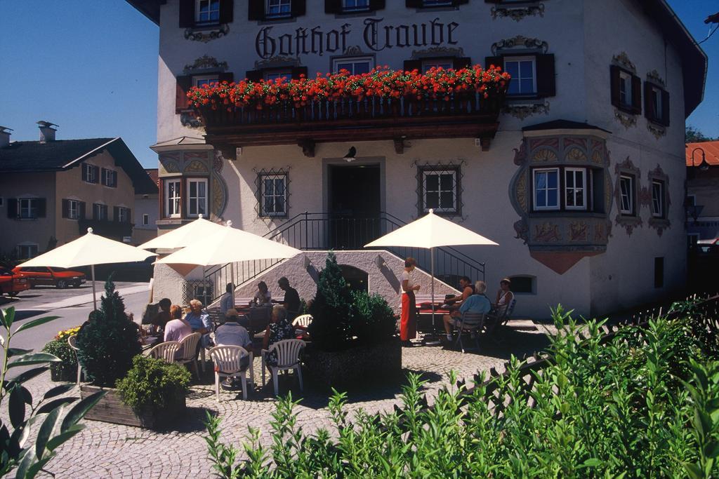 Gasthof Traube Hotel Hopfgarten im Brixental Bagian luar foto